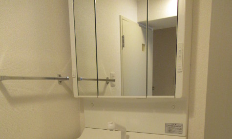 洗面化粧台の鏡部分