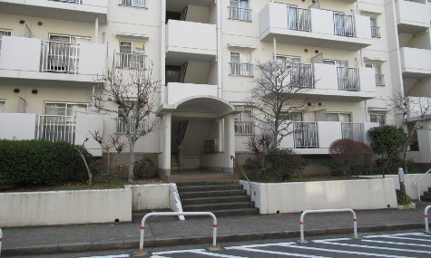 建物の入り口部分