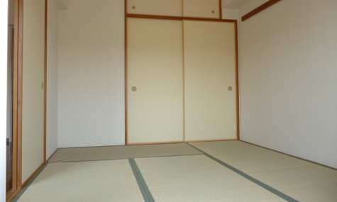 和室と1間の押入れ