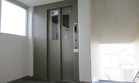 エレベーターホール