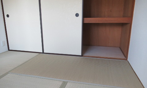 和室と押入れ