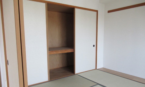 和室と押入れ