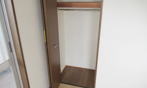 洋室の収納