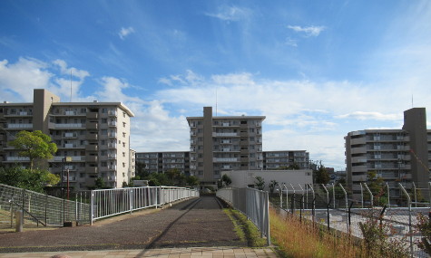 落合第2団地外観