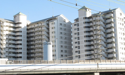 ハーバーランド神戸駅前団地の外観