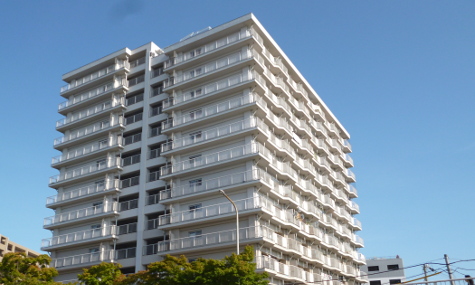 名谷駅前団地外観